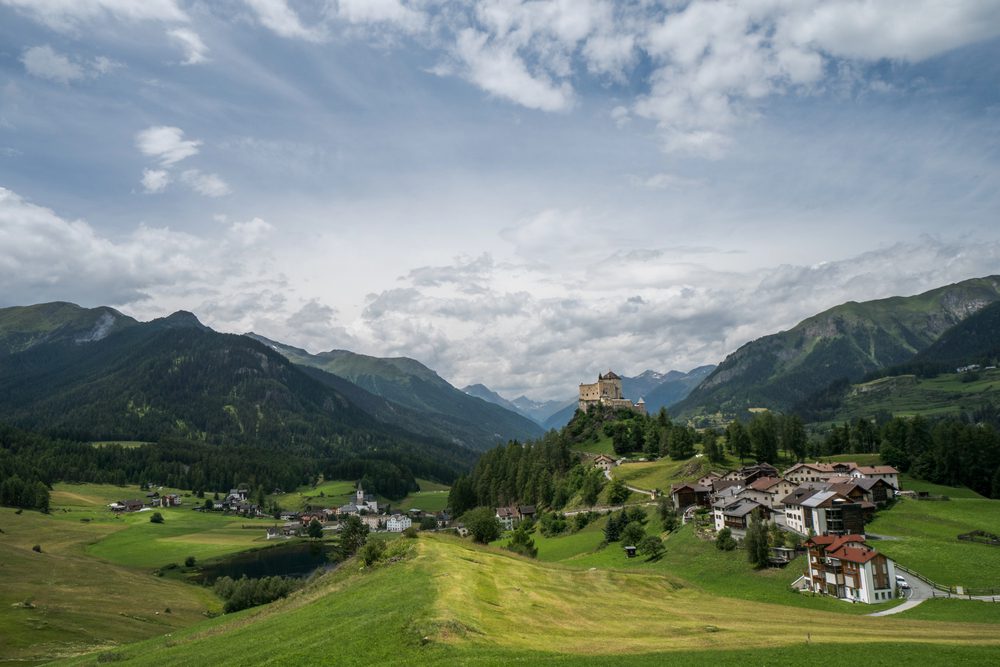 4pfoten-Urlaub Wandern mit Hund im Engadin